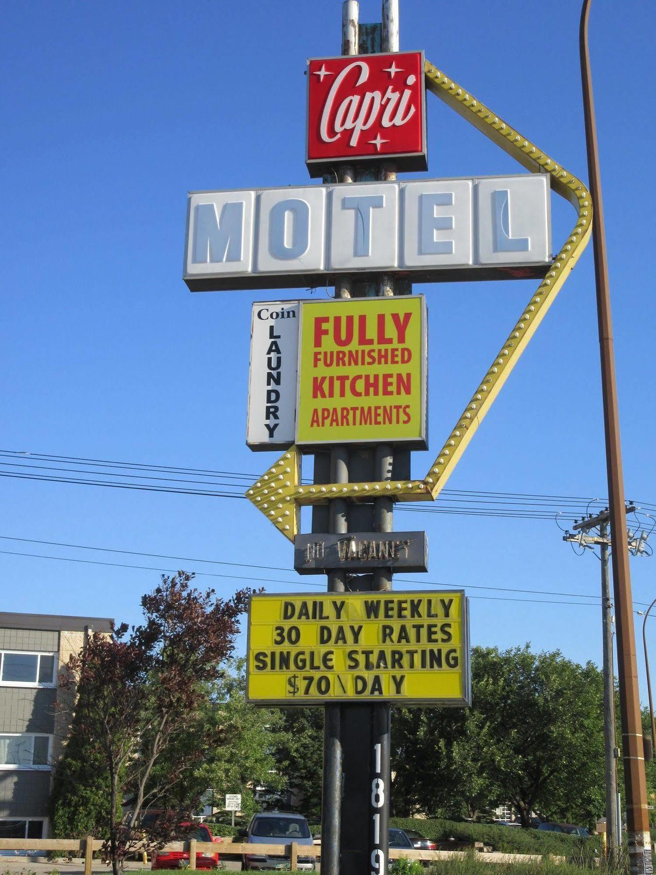 The Capri Motel Winnipeg Exteriör bild