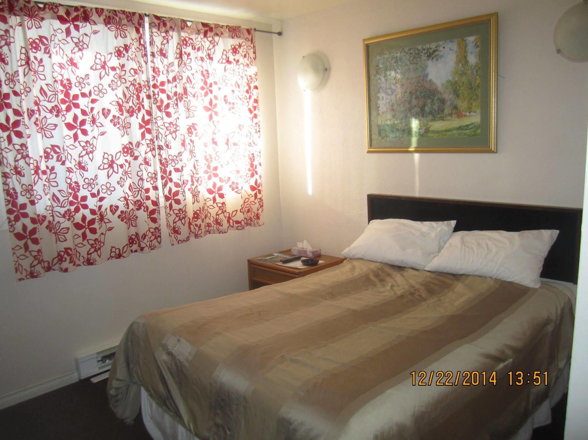The Capri Motel Winnipeg Exteriör bild